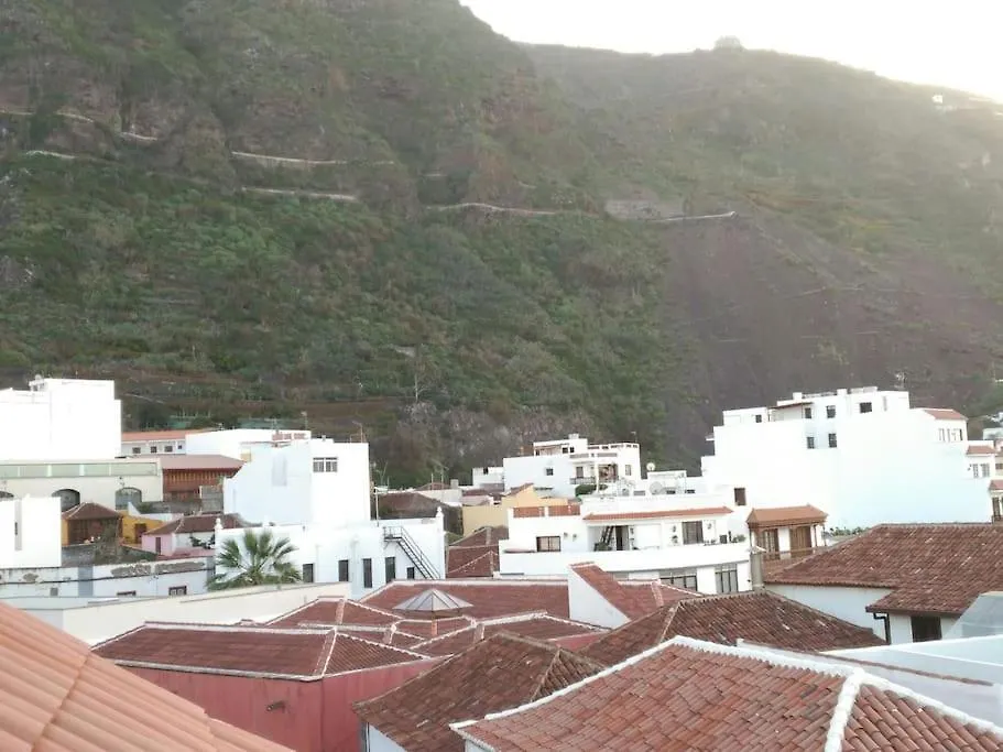 Atico Con Terraza Anexa, Garachico. Appartement